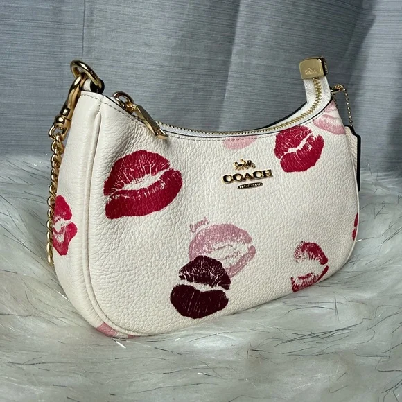 NEW! COACH lips print Teri mini crossbody bag - Picture 3 of 10
